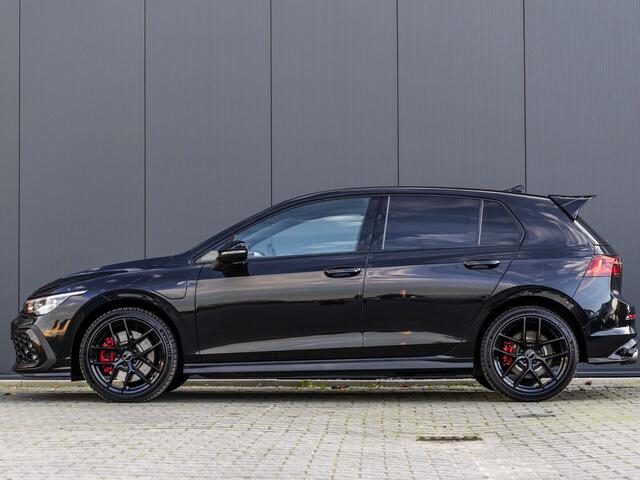 Volkswagen GOLF 1.4 eHybrid GTE volledig akrapovic. sport pakket.