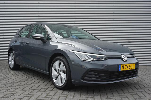 Volkswagen GOLF 8 CARPLAY | PARKSENS V+A | CLIMA | 16'LMV | DAB+ | ORG NL