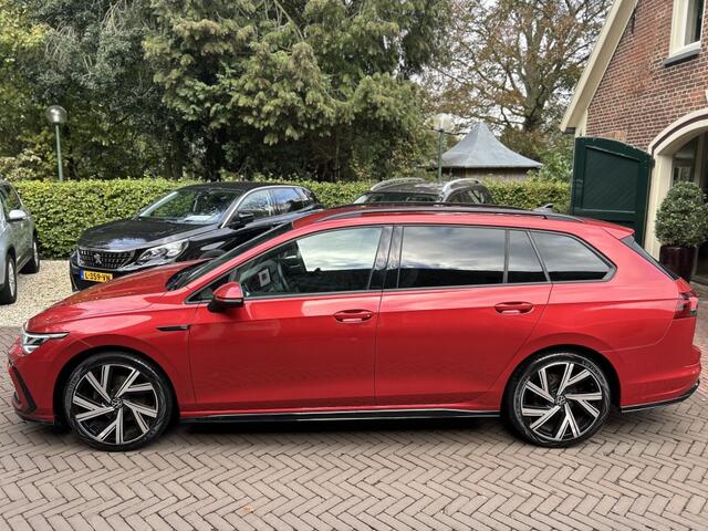 Volkswagen GOLF Variant 1.5 TSI 130pk R-Line Navi, ACC, Carplay, Trekhaak elektr.