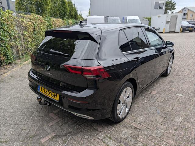 Volkswagen GOLF 1.5 TSI Style