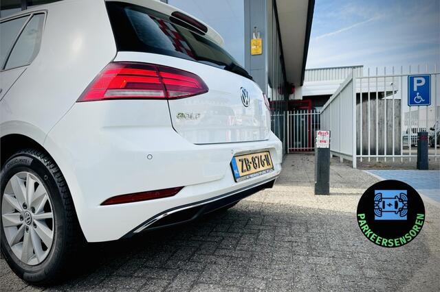 Volkswagen GOLF 1.4 TSI Comfortline / APPLE + ANDROID / CLIMA / PDC / CRUISE