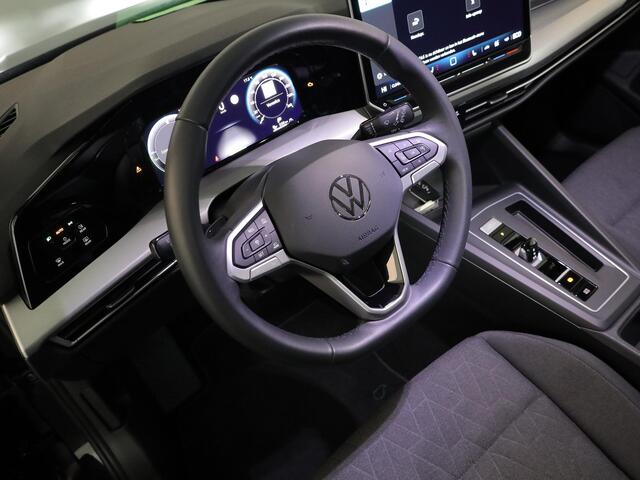 Volkswagen GOLF 1.5 eHybrid Life Edition 204 pk Automaat (DSG) | Verlengde garantie | Navigatie via App | Parkeersensoren (Park assist) | Achteruitrijcamera | Stoelverwarming |