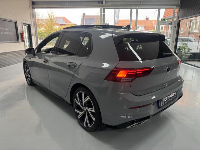 Volkswagen GOLF 1.5 eTSI R-Line Aut. Pano Camera Carplay