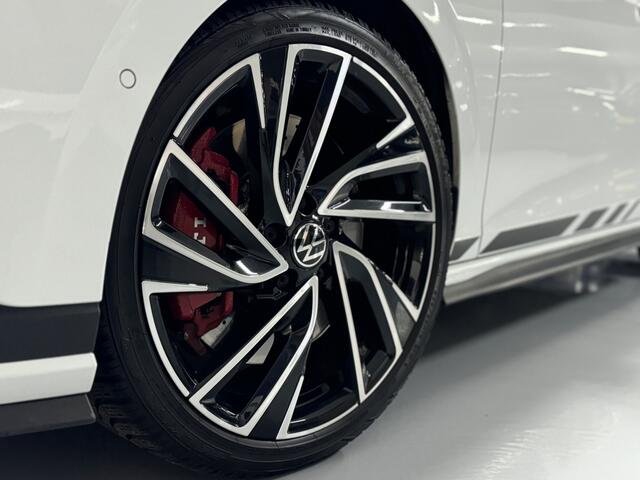 Volkswagen GOLF 2.0 TSI GTI Clubsport 301PK PANO NÜRBURGRING