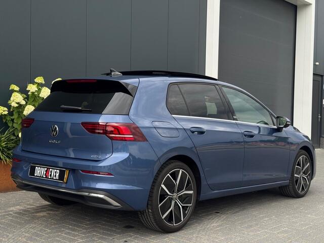 Volkswagen GOLF 1.5 eTSI 50 Edt. FULL PANO NAVI CAMERA CLIMATE MASSAGE