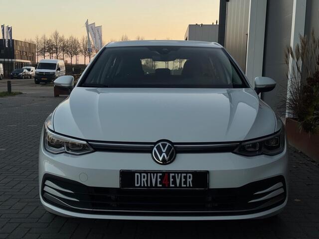 Volkswagen GOLF 1.4 eHybrid M22 SFEER NAVI CAMERA PDC IQ LIGHT LED