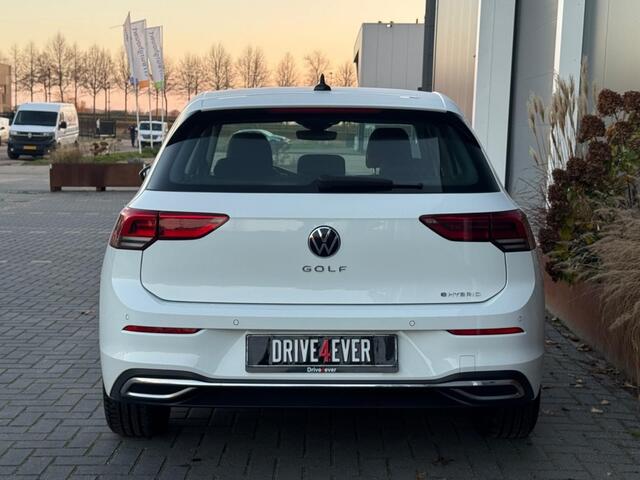 Volkswagen GOLF 1.4 eHybrid M22 SFEER NAVI CAMERA PDC IQ LIGHT LED