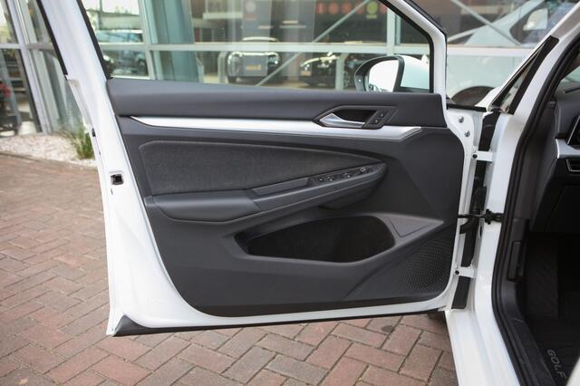 Volkswagen GOLF 1.0 TSI Life Bns | Sfeerverlichting | Stoel/Stuurverwarming | Ad