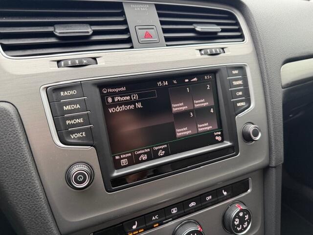 Volkswagen GOLF 1.2 TSI DSG Comfortline / 1 JAAR GARANTIE / Pano