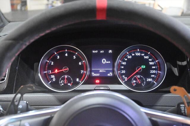 Volkswagen GOLF 2.0 TSI GTI Clubsport schaalstoelen