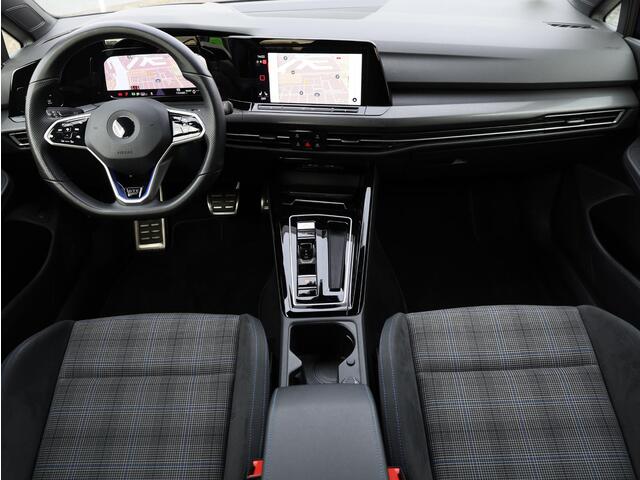 Volkswagen GOLF GTE 1.4 eHybrid 245PK | Head-up | Camera | IQ Light Matrix LED | Carplay/Android | 18"Inch |
