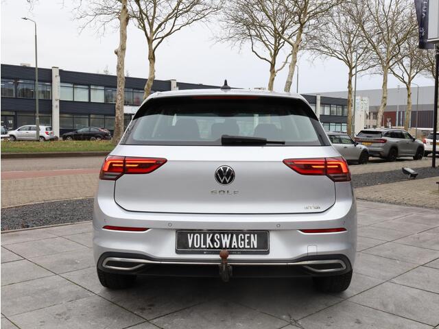 Volkswagen GOLF 1.4 eHybrid PHEV 204PK | Adaptive Cruise | Carplay/Android | Memory | Stoel&Stuurverwarming | Trekhaak Elektrisch |