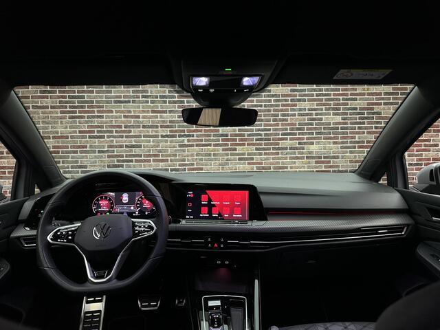 Volkswagen GOLF 1.5 eTSI R-Line Dodehoek herkenning | Camera | Virtual display | Keyless entry