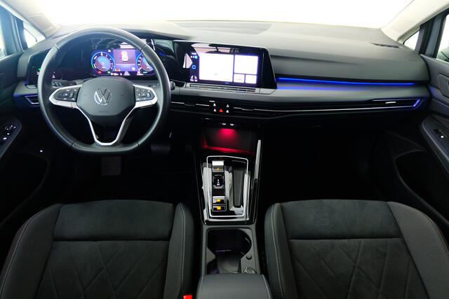 Volkswagen GOLF 1.4 eHybrid Style | TREKHAAK | CARPLAY | CAMERA |