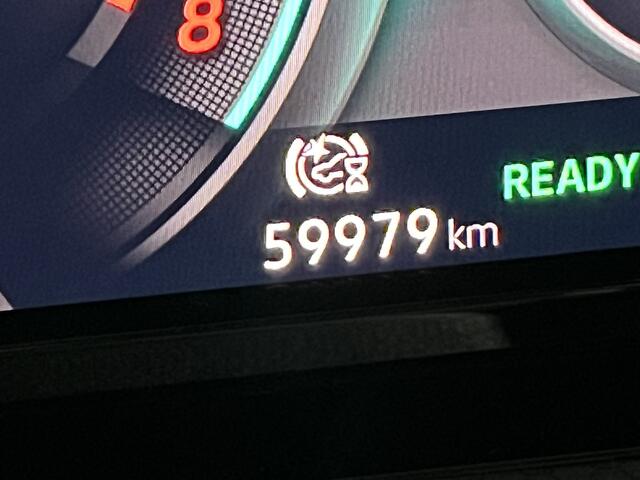 Volkswagen GOLF 1.4 eHybrid GTE / AUTOMAAT/ PANO/ LEDER/ MATRIX/ MEMORY SEATS/ PARK. SENSOREN + CAMERA/ DODE HOEK/ APP-CONNECT/ NAVI/ ADAPT. CRUISE/ CLIMA