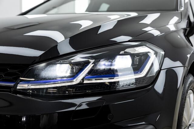 Volkswagen GOLF 1.4 TSI PHEV GTE 7.5 Facelift!