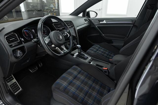 Volkswagen GOLF 1.4 TSI PHEV GTE 7.5 Facelift!