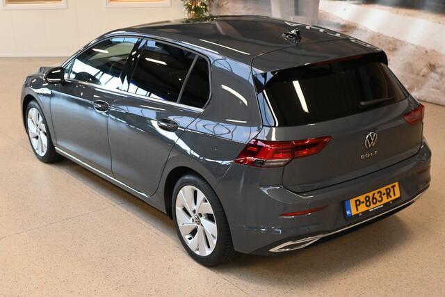 Volkswagen GOLF 1.5 TSI 130pk Style | NL-auto | IQ. Light | Camera | Elek. stoel + memory | 100% (Dealer) onderhouden label