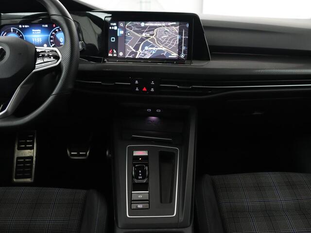 Volkswagen GOLF 1.4 eHybrid GTE | Panoramadak | Sfeerverlichting | Carplay | Stoelverwarming | Camera