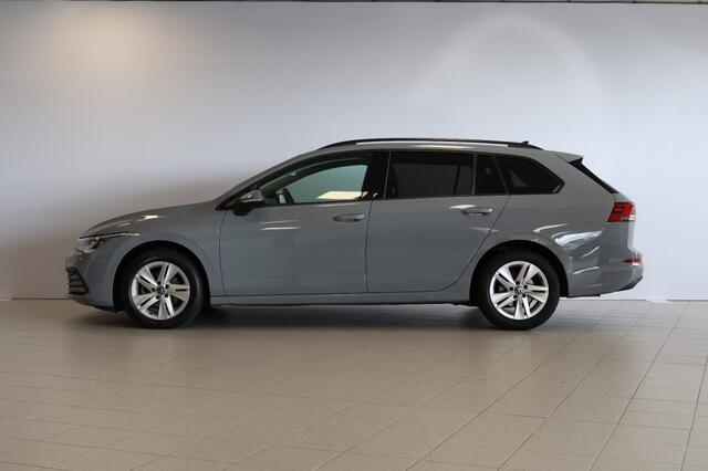 Volkswagen GOLF Variant 1.5 eTSI Life Busin. - Trekhaak - Dodehoeksens. - Stoelv