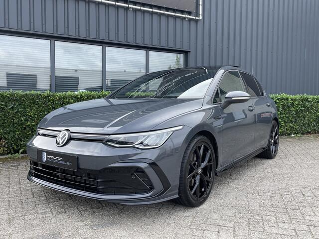 Volkswagen GOLF 8 1.5 eTSI 150pk DSG / Aut. R-Line Panoramadak Camera 19" Estoril 65dkm!!