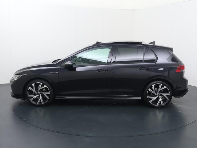 Volkswagen GOLF 1.5 eTSI R-Line Business+ | 150 PK | Automaat | Multifunctioneel stuurwiel | Cruisecontrol | Stoelverwarming |