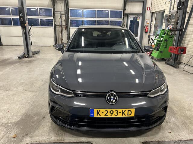Volkswagen GOLF 1.5 TSI R-Line