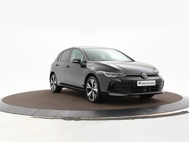Volkswagen GOLF 1.5 204pk DSG eHybrid Life Edition · Camera · Keyless · Parkeer Assistent · P-Sensoren · Sfeerverlichting · 18'' Inch · Garantie t/m 27-05-2029 of 100.000km