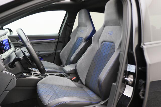 Volkswagen GOLF 2.0 TSI R 4Motion Panoramadak, Akrapovic, Head-Up, IQ, ACC, H&K Sound, 19"