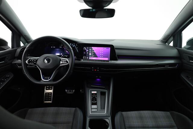 Volkswagen GOLF 1.4 eHybrid GTE | Pano | IQ. Light | Stoel- Stuurverw. | 19'' | PDC | Apple CarPlay | Navi |