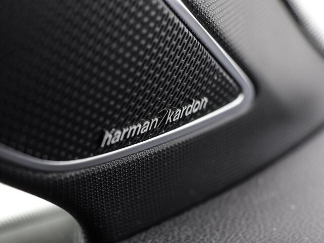 Volkswagen GOLF 2.0 TSI 300pk DSG GTI Clubsport · Panoramadak · Harman Kardon · Camera · Keyless · Dodehoek Detectie · 19'' Inch ·