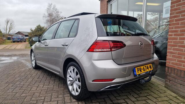Volkswagen GOLF 1.0 TSI Comfortline Business, Navigatie, Stoelverwarming, NL Aut