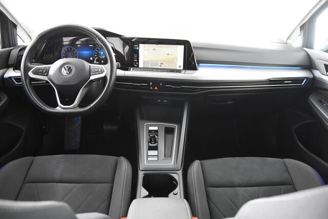 Volkswagen GOLF Variant 1.0 eTSI Life DSG *1ste Eigenaar*Navigatie*Stoelverwarming*Camera*