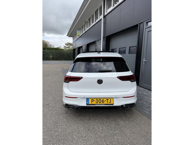 Volkswagen GOLF 1.5 eTSI 2x R-Line!! Pano, iQ Drive, Stuurvw