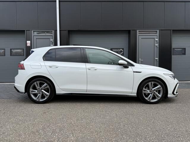 Volkswagen GOLF 1.5 eTSI 2x R-Line!! Pano, iQ Drive, Stuurvw