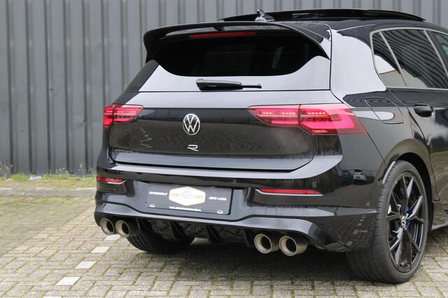 Volkswagen GOLF 8 2.0 TSI R 4M PERFORMANCE AKRA HEAD UP LEER HARMA