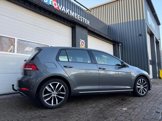 Volkswagen GOLF 1.5 TSI Comfortline