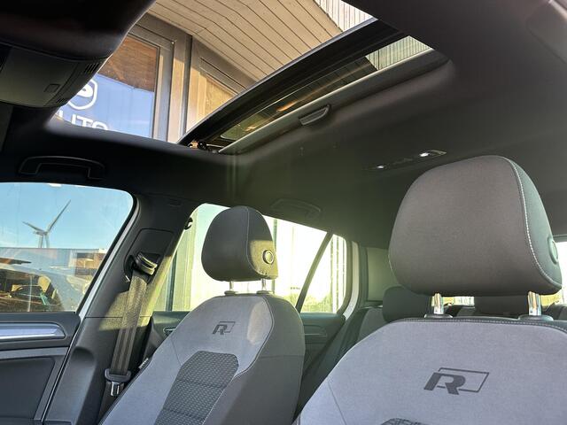 Volkswagen GOLF 1.4 TSI Highline Business R BOM VOL | Nette Staat! | 3x R-Line | Pano | DSG | Facelift | Led | Grote Navi | 18 Inch | Afneembare Trekhaak | Stoelverwarming | Dodehoek Detectie |