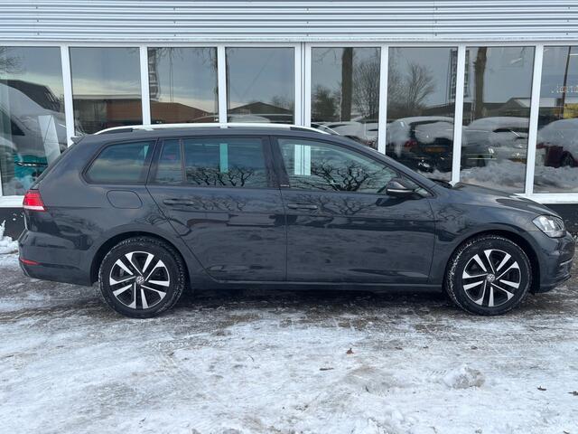 Volkswagen GOLF Variant 1.0 TSI Highline | Stoelverwarming | Parkeer Sensoren | Adaptive Cruise