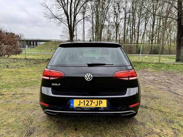 Volkswagen GOLF 1.0 TSI 116PK Highline | ADAP. CRUISE | CAMERA | SENSOREN | CLIMA |