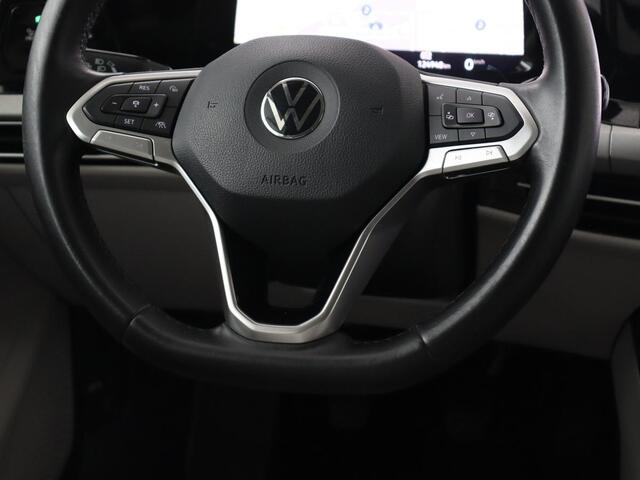 Volkswagen GOLF 1.5 TSI Life Business | Matrix LED | Camera | Massage | Carplay | Keyless | Memory | Navigatie | Adaptive cruise | Side Assist | Sfeerverlichting | Climate control