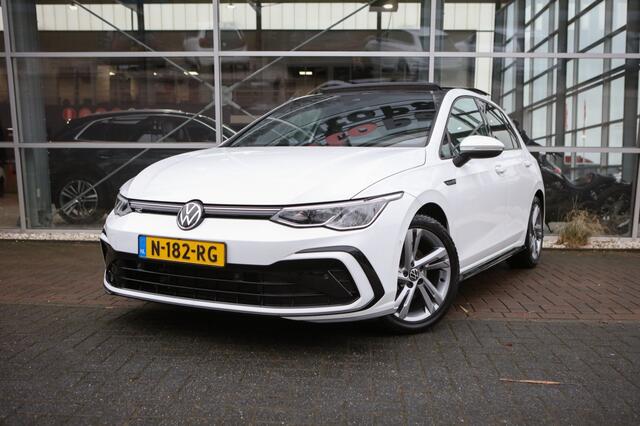 Volkswagen GOLF 1.5 eTSI R-Line