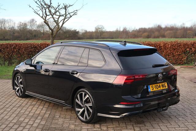Volkswagen GOLF Variant 1.5 eTSI R-Line Business+ PANO TREKHAAK