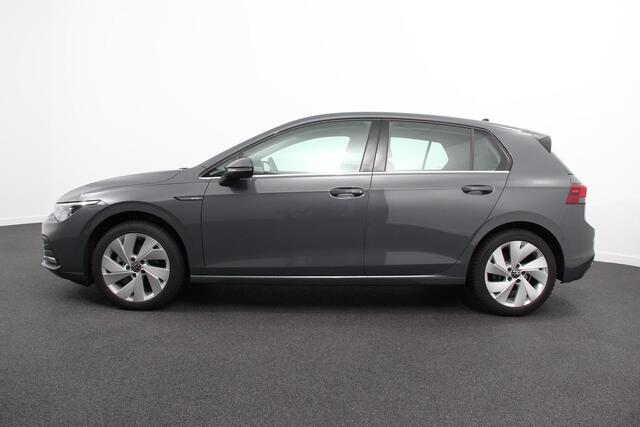 Volkswagen GOLF 1.5 eTSI 150pk DSG Style | Navigatie | Apple Carplay/Android Auto | Parkeersensoren | Camera | Park Assist | Adaptive Cruise Control | Blind Spot Assist | Stoel- en stuurverwarming | Ledverlichting | Virtual Cockpit | Lane Assist | Climatronic