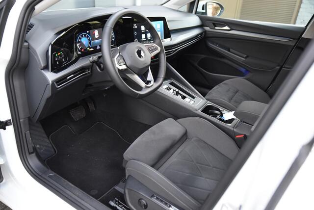 Volkswagen GOLF 1.5 eTSI Style 150PK