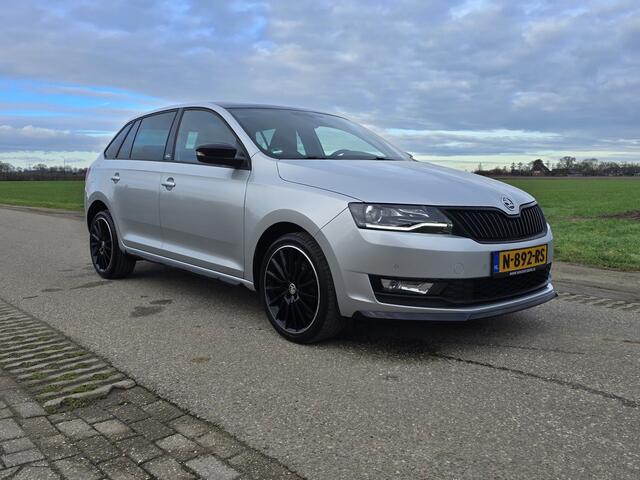 Volkswagen GOLF Skoda Rapid Sportback 1.0 TSI Greentech Clever - 110 Pk - Euro 6 - AUTOMAAT - Navi - PDC V+A