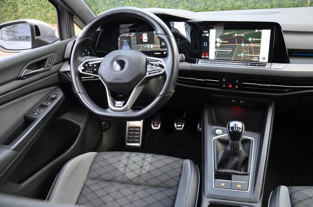 Volkswagen GOLF 1.5 TSI R-Line Navi/Pdc/Ecc/Achteruitrijcamera/Stoelverwarming/Panoramadak/Privacy-Glas/18-Inch Lmv/Cr-Controle/Led