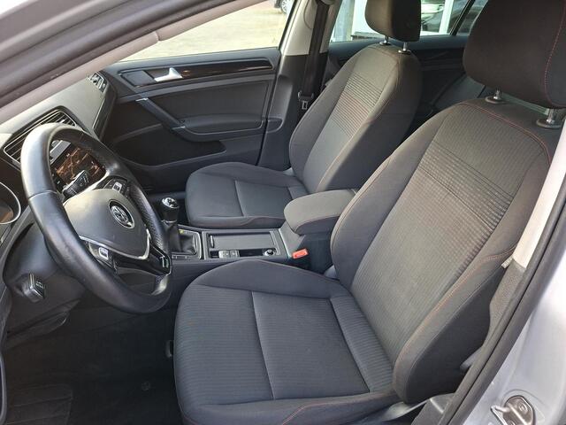 Volkswagen GOLF 1.0 TSI Highline, acc, carplay, stoelverw.