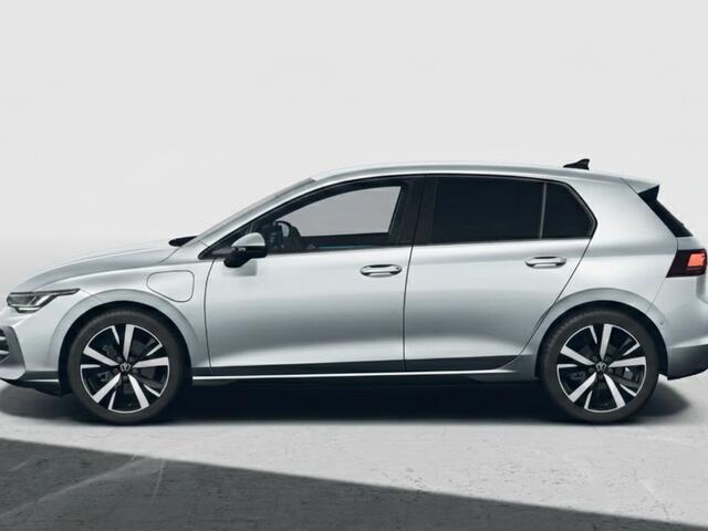 Volkswagen GOLF Life Edition 1.5 eHybrid 150 kW / 204 PK Hatchback