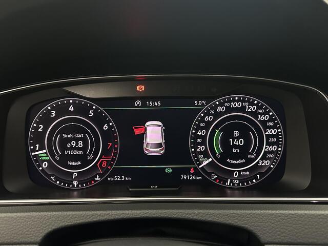 Volkswagen GOLF 2.0 TSI GTI TCR Panorama Dynaudio Camera Adaptive Cruise